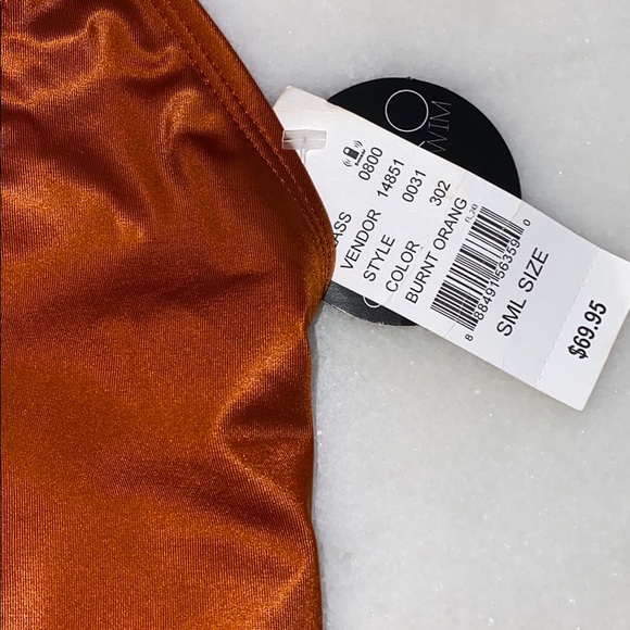 🔥Salero Swim Burnt Orange V-neck One Piece
NWT - Picture 9 of 11